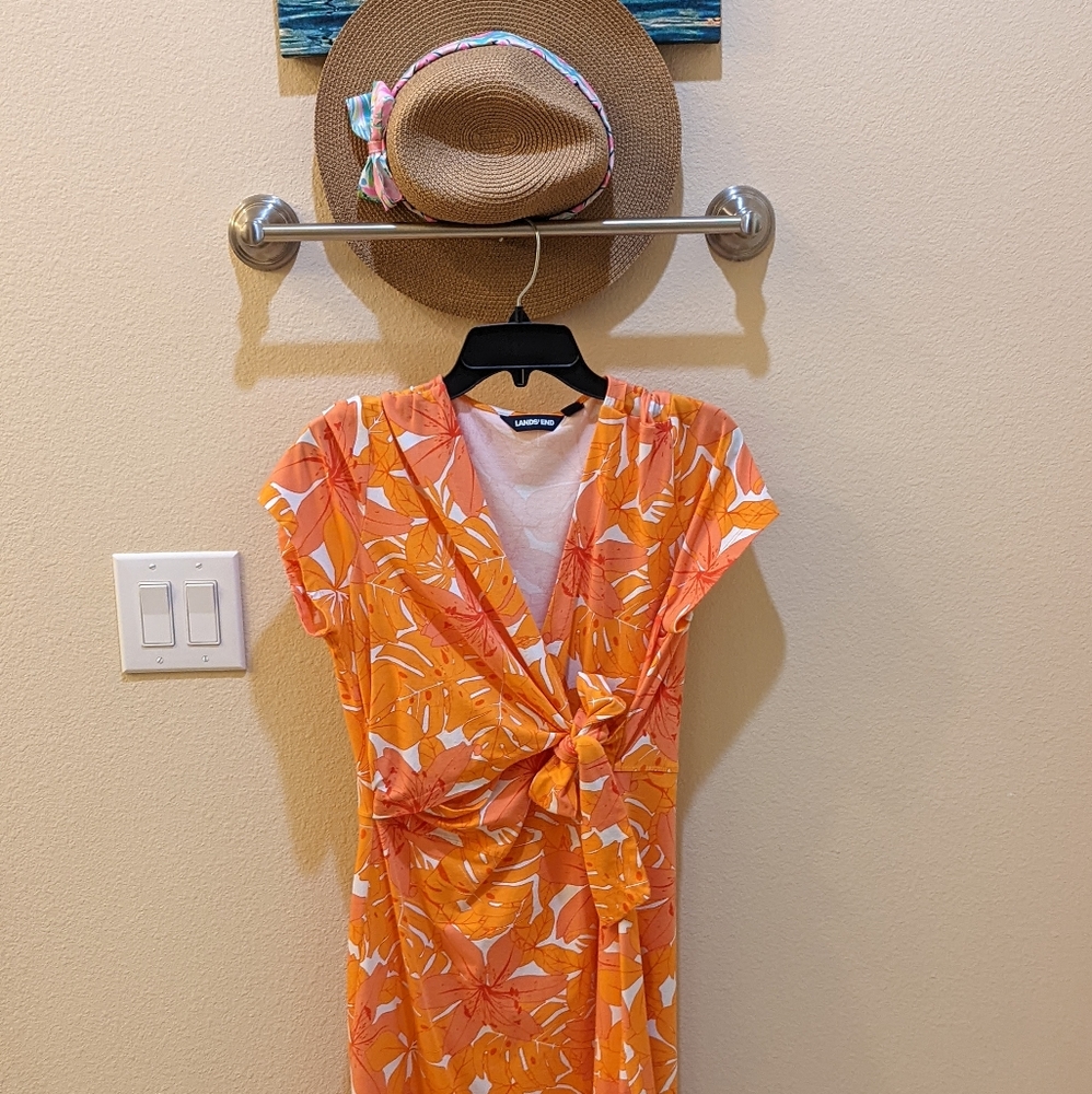 Land's End Tropical dress-Comfy and cute